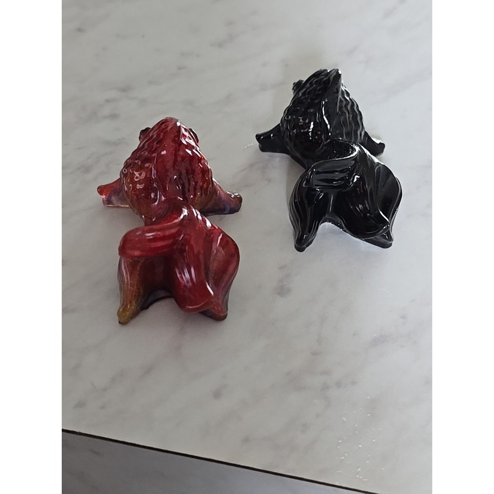 2 Resin Handmade Goldfish Black Red Decoration Gift. 612 - Picture 4 of 8